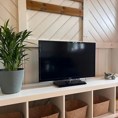 Local Small Apartment Near The Beach Kristiansand Exterior photo